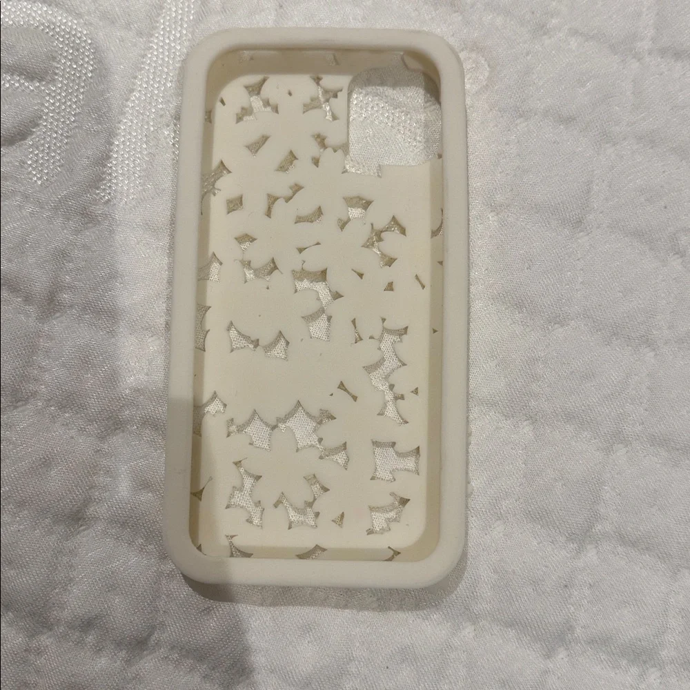 Silicone Floral Phone Case - White and Yellow(iPhone 11)(ships from OR)